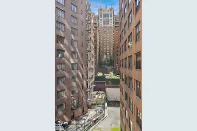 305 E 40th Street #6B, New York, NY 10017 - Photo 13