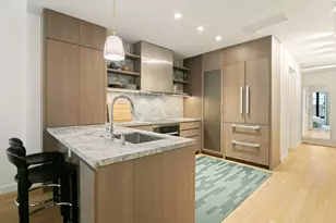 441 W 37th St, New York, NY 10018 - Photo 3