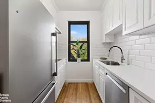 4445 Post Rd, New York City, NY 10471 - Photo 13