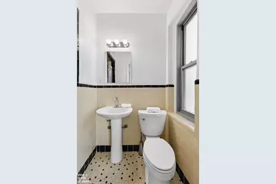 4445 Post Road #7D, New York City, NY 10471 - Photo 25