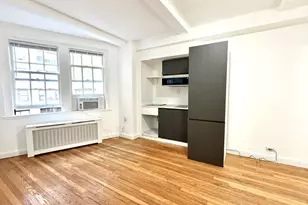 304 E 41st St, New York City, NY 10017 - Photo 5