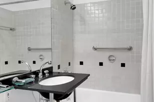 415 E 52nd St, New York City, NY 10022 - Photo 11