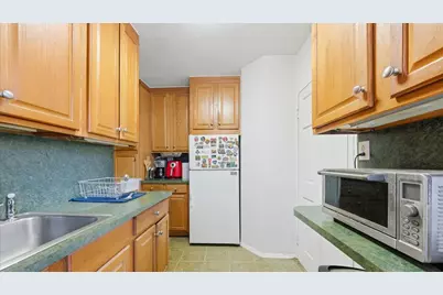 800 Grand Concourse #4EN, New York City, NY 10451 - Photo 11