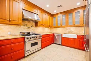 329 Convent Ave, New York City, NY 10031 - Photo 9