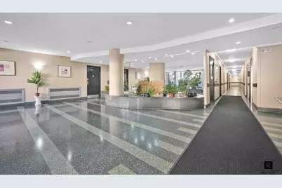 31-85 Crescent Street #419, New York City, NY 11106 - Photo 19