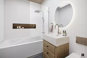 31-85 Crescent St, New York City, NY 11106 - Photo 3