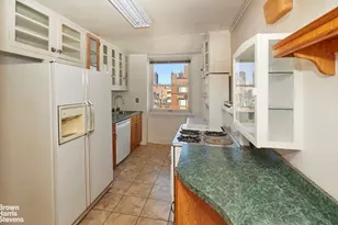 350 E 57th St, New York City, NY 10022 - Photo 11