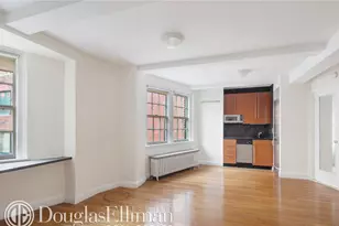 304 E 41st St, New York City, NY 10017 - Photo 5
