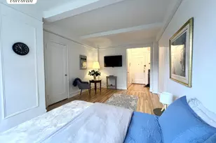 457 W 57th St, New York, NY 10019 - Photo 5