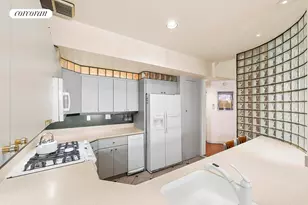 329 W 19th St, New York City, NY 10011 - Photo 3
