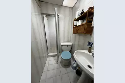 6659 Colonial Road, New York City, NY 11220 - Photo 17