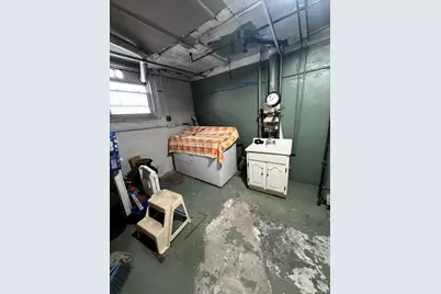 6659 Colonial Road, New York City, NY 11220 - Photo 13