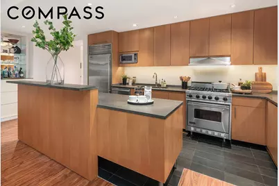 255 Hudson Street #TH1, New York, NY 10013 - Photo 3
