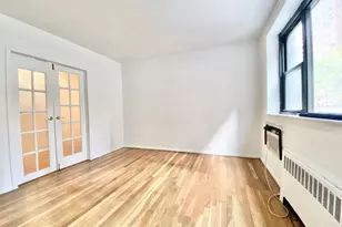 345 E 72nd St, New York City, NY 10021 - Photo 7