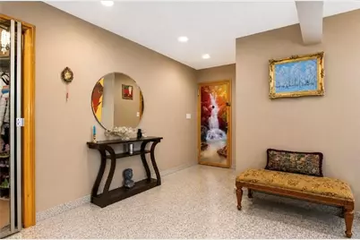 2800 Coyle Street #322, New York City, NY 11235 - Photo 5