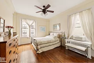 215 W 91st St, New York City, NY 10024 - Photo 7