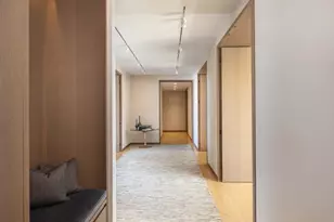 551 W 21st St, New York, NY 10011 - Photo 9