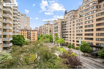 60 E 9th Street #438, New York City, NY 10003 - Photo 3