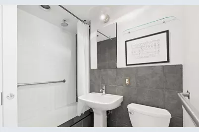 310 W 56th Street #PHE, New York City, NY 10019 - Photo 5