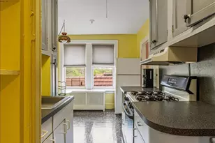 1-50 Burns St, New York City, NY 11375 - Photo 11