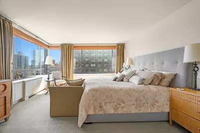 190 E 72nd Street #17AB, New York City, NY 10021 - Photo 7