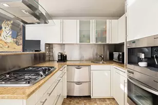 343 E 74th St, New York City, NY 10021 - Photo 5