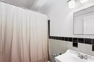 200 W 20th St, New York City, NY 10011 - Photo 7