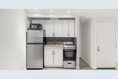 222 1st Avenue #4D, New York, NY 10009 - Photo 5