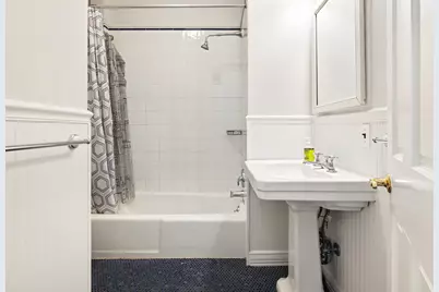 214 W 85th Street #2W, New York, NY 10024 - Photo 7