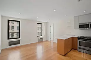 200 E 35th St, New York, NY 10016 - Photo 1