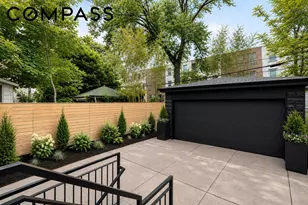 127 Winthrop St, New York City, NY 11225 - Photo 13