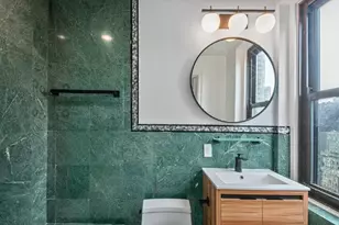 160 Central Park S, New York, NY 10019 - Photo 21