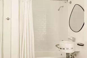 252 7th Ave, New York City, NY 10001 - Photo 9