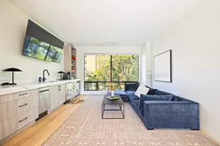 391 Manhattan Ave, New York City, NY 10026 - Photo 3