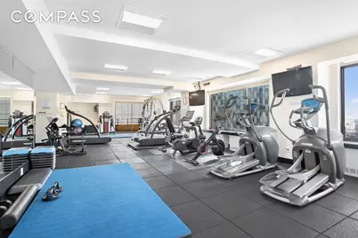 400 E 70th Street #2402, New York, NY 10021 - Photo 13