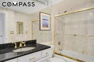 400 E 70th St, New York City, NY 10021 - Photo 9
