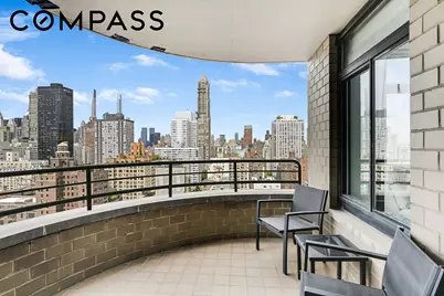 400 E 70th Street #2402, New York City, NY 10021 - Photo 7