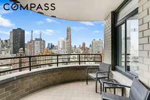 400 E 70th St, New York City, NY 10021 - Photo 7