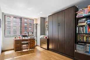 275 W 96th St, New York, NY 10025 - Photo 7