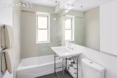383 Grand Street #M1304, New York, NY 10002 - Photo 7