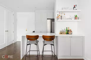 360 E 72nd St, New York City, NY 10021 - Photo 3
