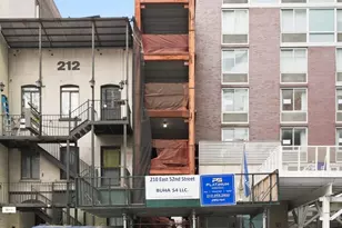 210 E 52nd St, New York City, NY 10022 - Photo 7