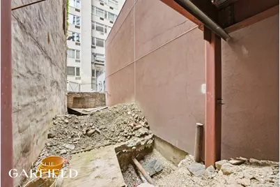 210 E 52nd Street, New York City, NY 10022 - Photo 5