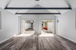 70-45 Manse St, New York City, NY 11375 - Photo 27