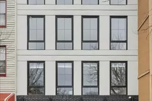 122 Palmetto St, New York City, NY 11221 - Photo 7