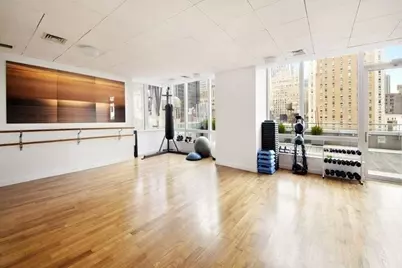 247 W 46th Street #1106, New York City, NY 10036 - Photo 11