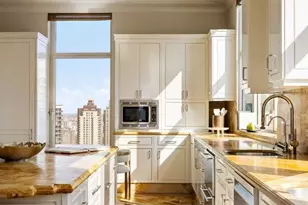 515 Park Ave, New York City, NY 10022 - Photo 19