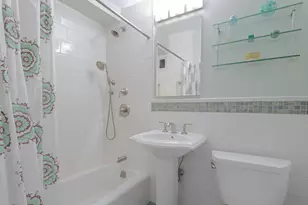 241 E 76th St, New York City, NY 10021 - Photo 9
