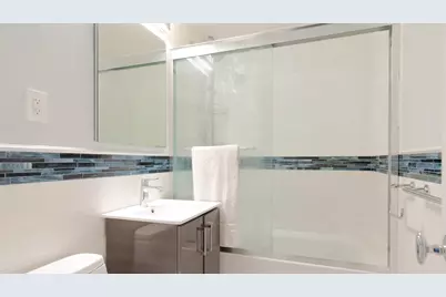 241 E 76th Street #10BCD, New York City, NY 10021 - Photo 11