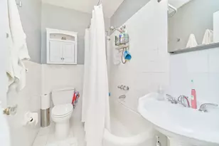 73-20 Austin St, New York City, NY 11375 - Photo 9